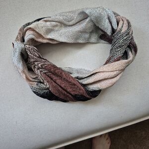 Elegant Multicolor Twisted Headband